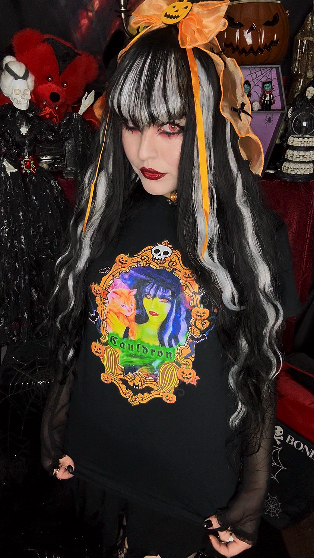 Cauldron Pumpkin Cat x XUL Witch Halloween Unisex T-Shirt