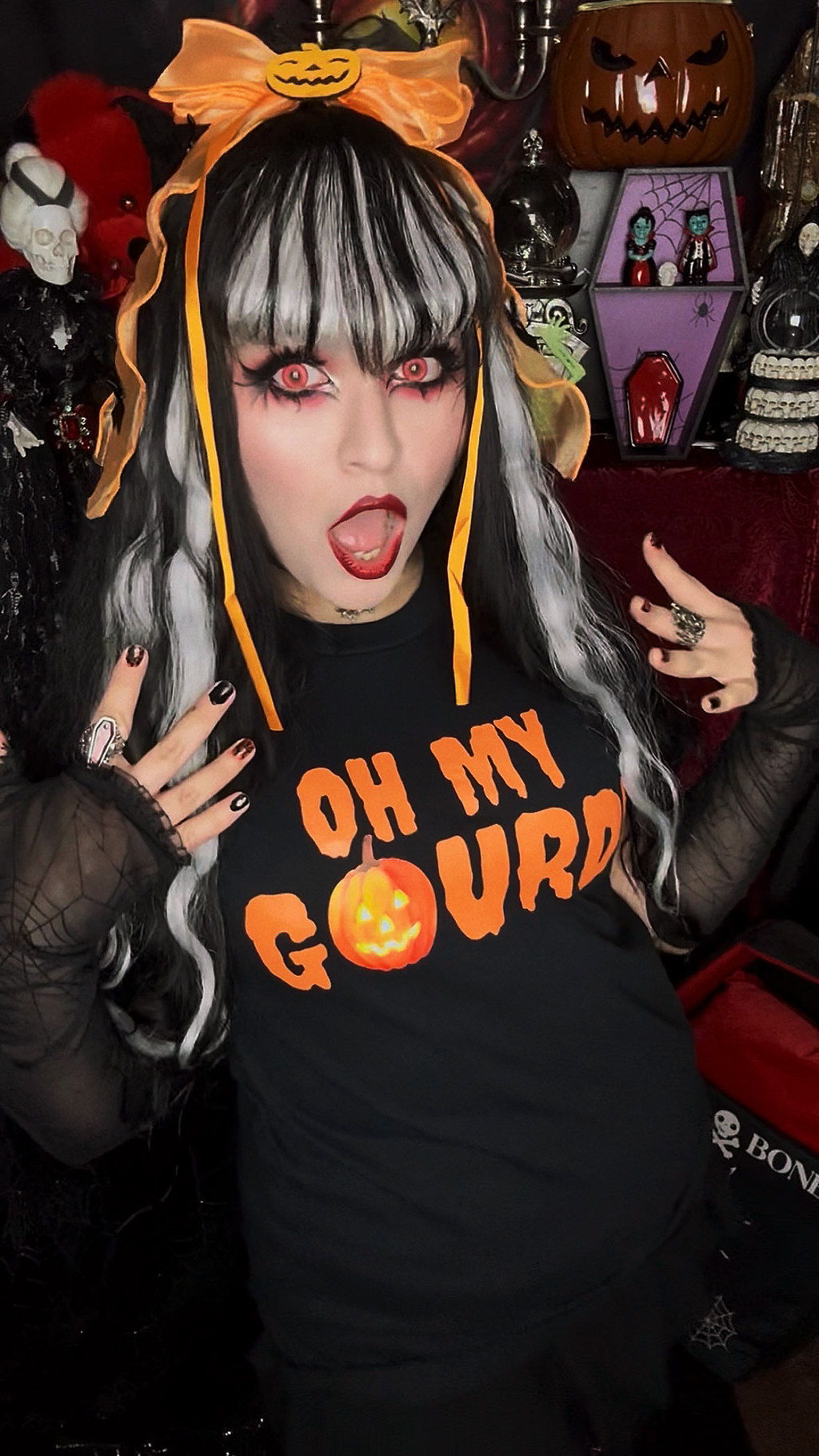 "OH MY GOURD!" Halloween Pumpkin Unisex Tee